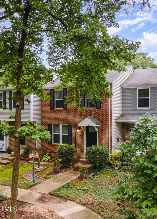 110 Taylors Pond Dr, Cary, NC, 27513-4434 | Card Image