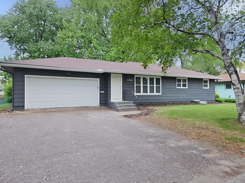 7025 Grimes Ave N, Brooklyn Center, MN, 55429-1451 | Card Image