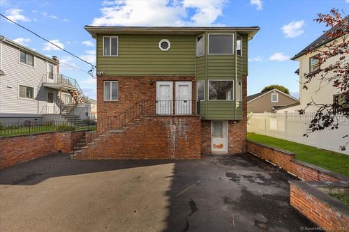 1st-88 Horton St, Stamford, CT, 06902-6241 | Card Image