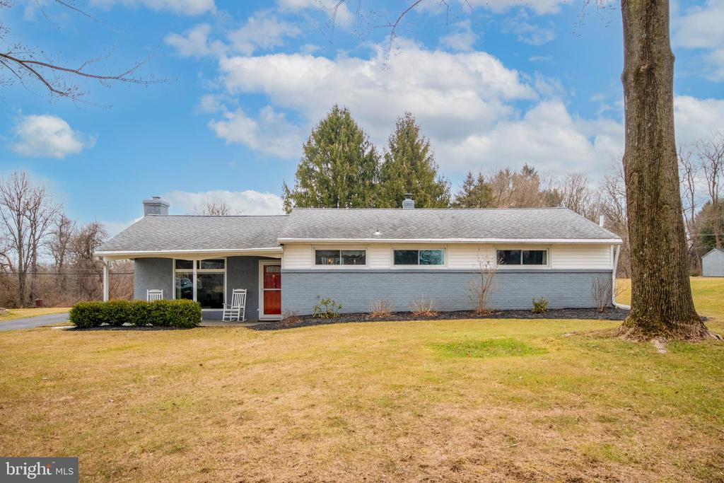 Pennsbury Way, Chadds Ford, PA 19317
