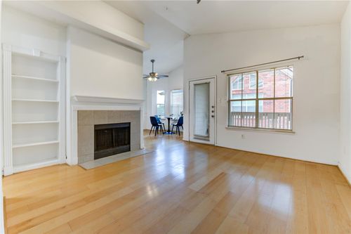 7301-1330 Old Spanish Trl, Houston, TX, 77054-1837 | Card Image