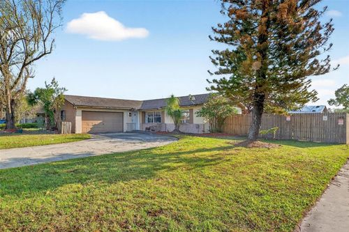 467 Constitution Dr, ORLANDO, FL, 32809-6612 | Card Image