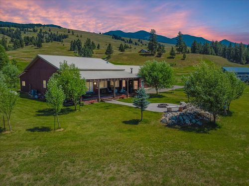 191 Scenic Hills Dr, Eureka, MT, 59917-7202 | Card Image
