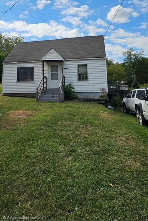 6589 Roanoke Rd, Fincastle, VA, 24090-5252 | Card Image