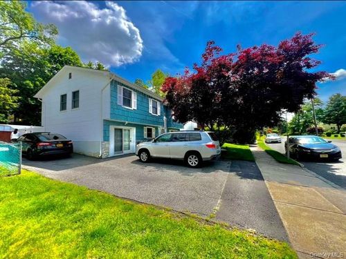 top-50 Lincoln St, Sloatsburg, NY, 10974-1218 | Card Image