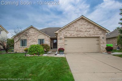 15718 Mulberry Drive, Home with 3 bedrooms, 2 bathrooms and null parking in Macomb Twp MI | Image 1