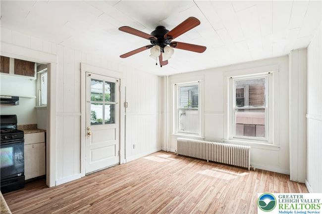 1926 W Broad St, Townhouse with 4 bedrooms, 1 bathrooms and null parking in BETHLEHEM PA | Image 18
