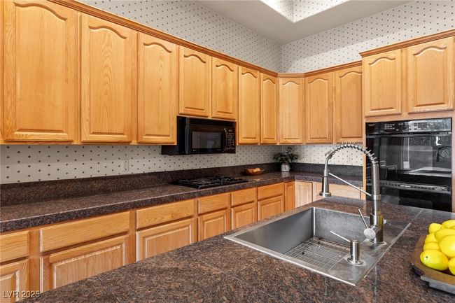 4649 Bird View Ct, House other with 4 bedrooms, 3 bathrooms and null parking in Las Vegas NV | Image 14