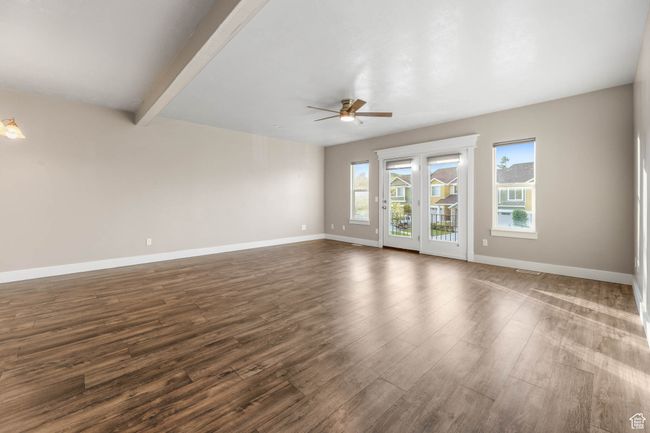 1003 E Quarry View Way, Townhouse with 4 bedrooms, 3 bathrooms and 6 parking in Sandy UT | Image 8