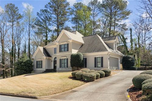 1480 Chinook Ct Sw, Lilburn, GA, 30047-7437 | Card Image