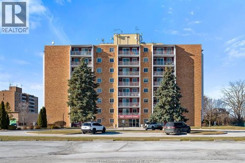 303-120 Pickering Dr, Amherstburg, ON, N9V3N3 | Card Image