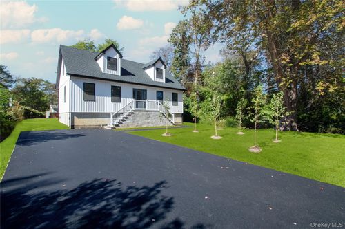 108 Mckinley Dr, Mastic Beach, NY, 11951-7210 | Card Image
