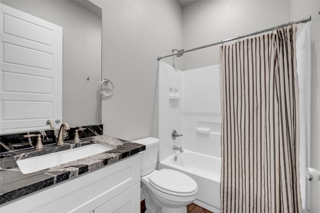 100 S Thomas Cv, House other with 4 bedrooms, 3 bathrooms and null parking in Burnet TX | Image 18