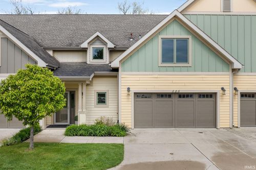 12-526 Kamm Island Pl, Mishawaka, IN, 46544-1250 | Card Image