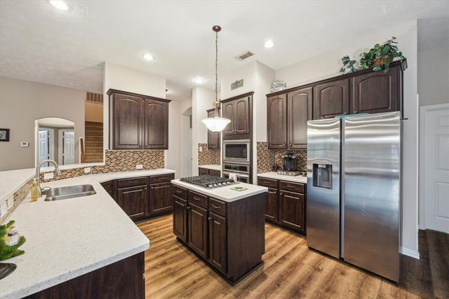 3732 Coral Reef Dr, House other with 3 bedrooms, 2 bathrooms and 3 parking in Seabrook TX | Image 14