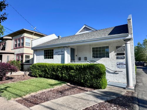1936 Shasta Street, Redding, CA, 96001 | Card Image