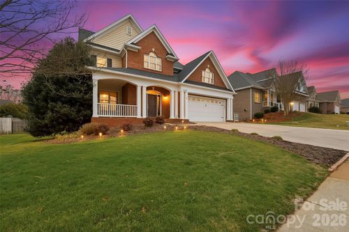 1838 31st Avenue Lane Ne, Hickory, NC, 28601 | Card Image