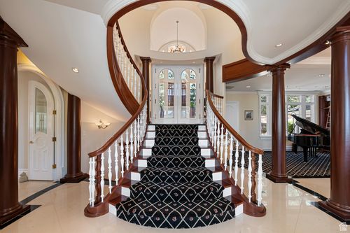 5678 E Twin Creek Rd, Salt Lake City, UT, 84108-3603 | Card Image