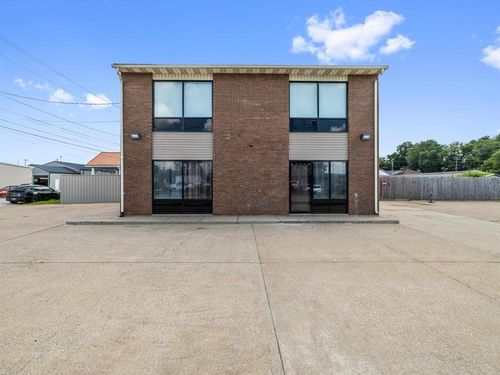 201 E 24th St, Owensboro, KY, 42303-5504 | Card Image