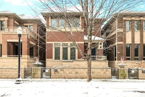 1416 S Emerald St, Chicago, IL, 60607-4440 | Card Image