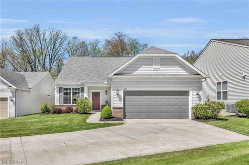 488 Arbor Ln, Copley, OH, 44321-3197 | Card Image