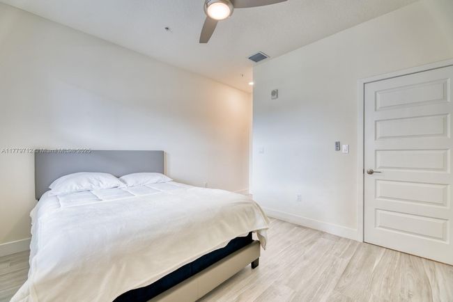 APT-23 - 7831 Nw 104 Th Ave, Condo with 2 bedrooms, 3 bathrooms and null parking in Doral FL | Image 12