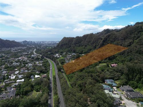 3800 Waokanaka St, Honolulu, HI, 96817-5225 | Card Image