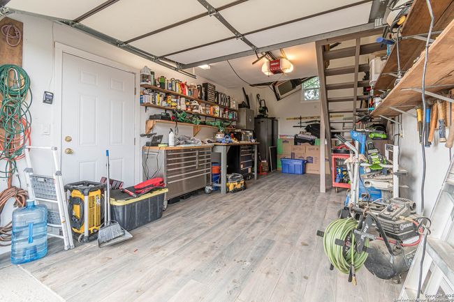 3951 Briar Hollow St, House other with 3 bedrooms, 2 bathrooms and null parking in San Antonio TX | Image 81