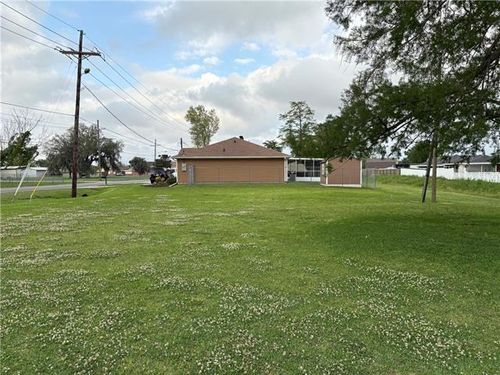 2933 Barataria Blvd, Marrero, LA, 70072-5605 | Card Image
