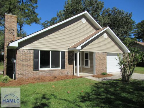 219 Sequoia Cir, Hinesville, GA, 31313-5618 | Card Image