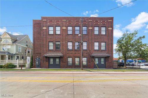 apt-107-2048 Fulton Rd, Cleveland, OH, 44113-3921 | Card Image