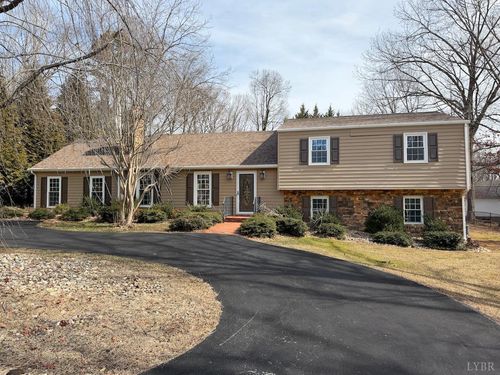 109 Woodville Dr, Forest, VA, 24551-2504 | Card Image