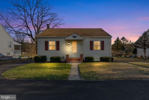 1044 Magazine Rd, GREEN LANE, PA, 18054-2232 | Card Image