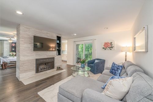 apt-273-5335 Bent Tree Forest Dr, Dallas, TX, 75248-7039 | Card Image