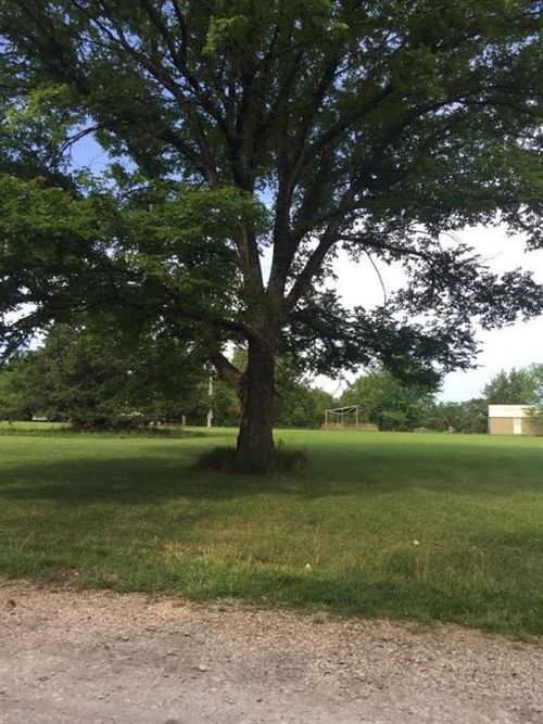 117 and 121 Candle Light Drive, Mound City, KS, 66056 | Card Image