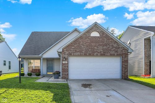 5720 Outer Bank Rd, Indianapolis, IN, 46239-6910 | Card Image