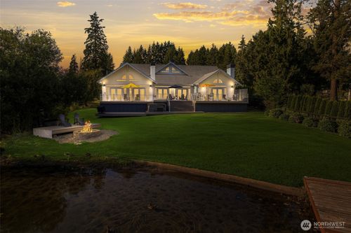 25860 136th Ave Se, Kent, WA, 98042-3523 | Card Image