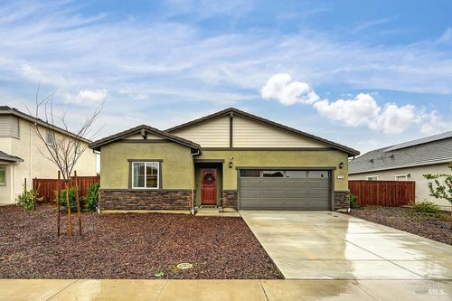 1770 Butterfly Ln, Dixon, CA, 95620-4922 | Card Image