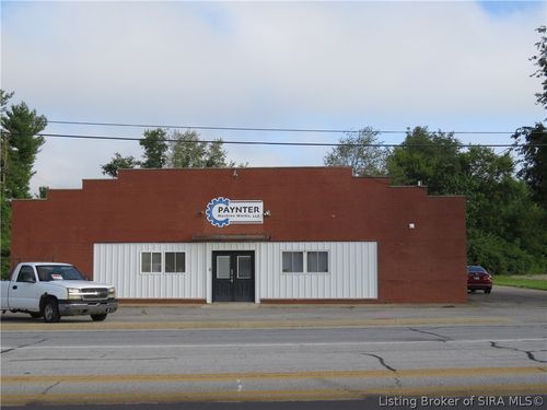 1302 E Hackberry St, Salem, IN, 47167-9604 | Card Image