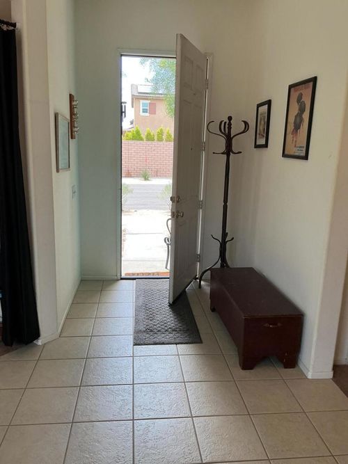 26288 Rio Oso Rd, Cathedral City, CA, 92234-8625 | Card Image