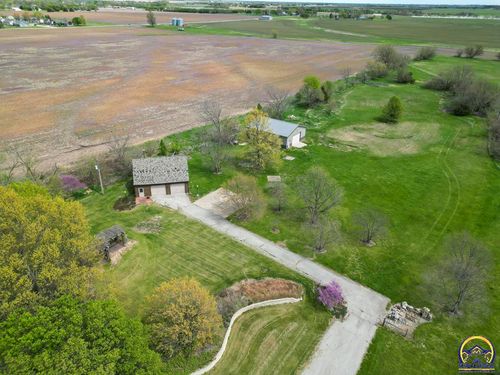 1136 Schenk St, Osage City, KS, 66523-1623 | Card Image