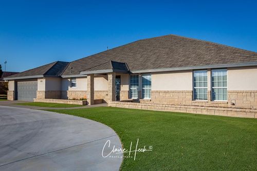 1715 Bates St, Midland, TX, 79707-6402 | Card Image