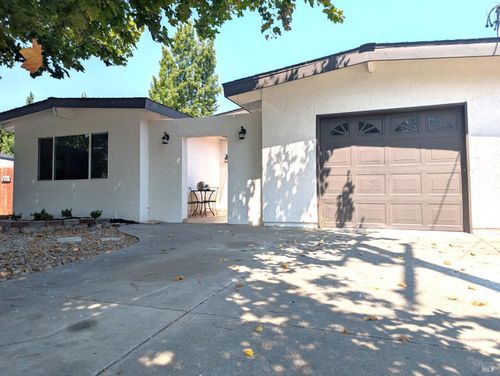 126 Los Altos Pl, American Canyon, CA, 94503-1073 | Card Image