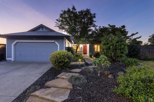 2387 Lujo Court, Santa Rosa, CA, 95403 | Card Image
