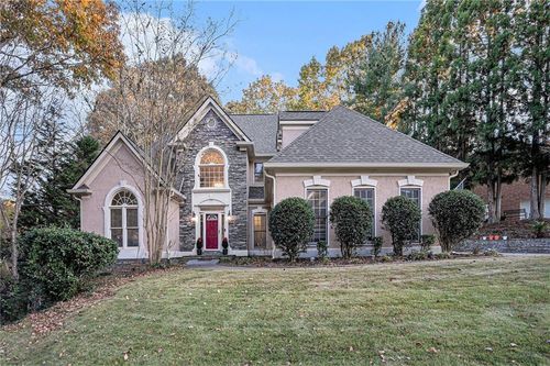 632 Owl Creek Dr, Powder Springs, GA, 30127-6229 | Card Image