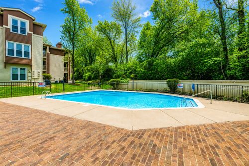 282 Hillsboro Pl, Nashville, TN, 37215-1338 | Card Image