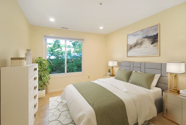 UNIT-3 - 19 Concord Greene, Condo with 2 bedrooms, 2 bathrooms and 1 parking in Concord MA | Image 21
