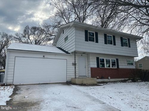 17 Pearson Dr, NEWARK, DE, 19713-2832 | Card Image