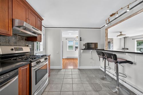 13 Dragotta Rd, Marlboro, NY, 12542-6401 | Card Image