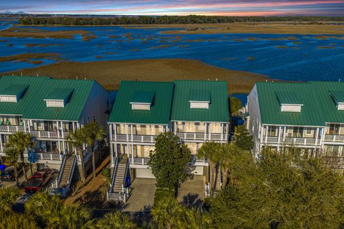 2206 Folly Rd, Charleston, SC, 29412-9541 | Card Image